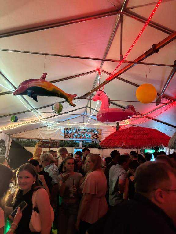 Karibische Nacht bringt Urlaubsstimmung